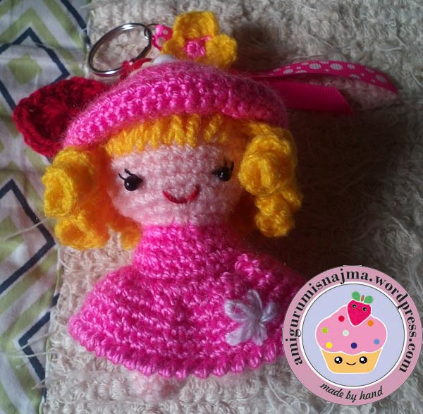 keyring doll crochet najma-02