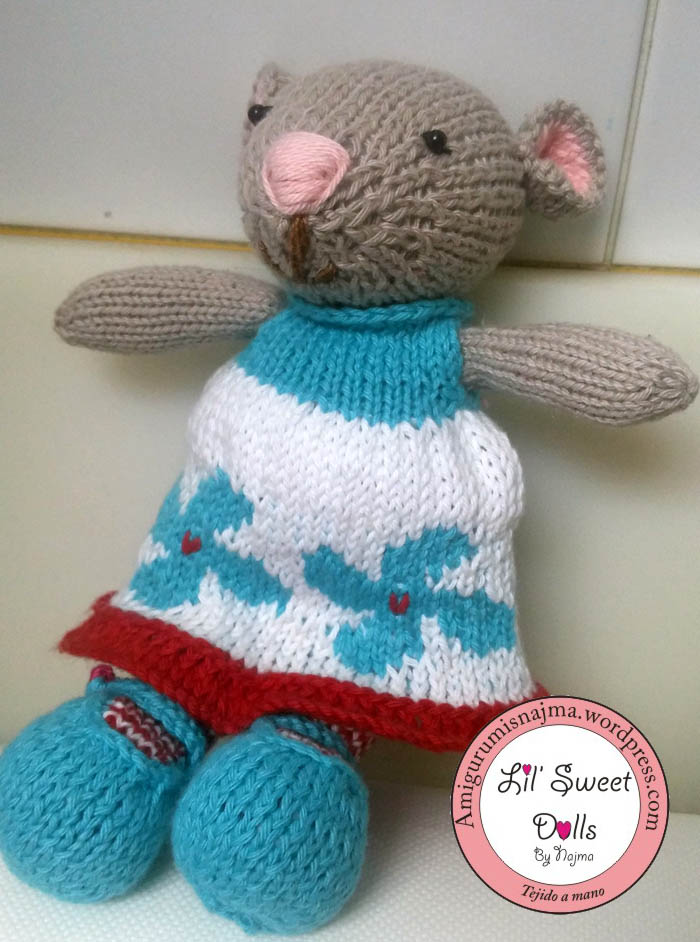 doll knitted mouse gift toy weamigurumi